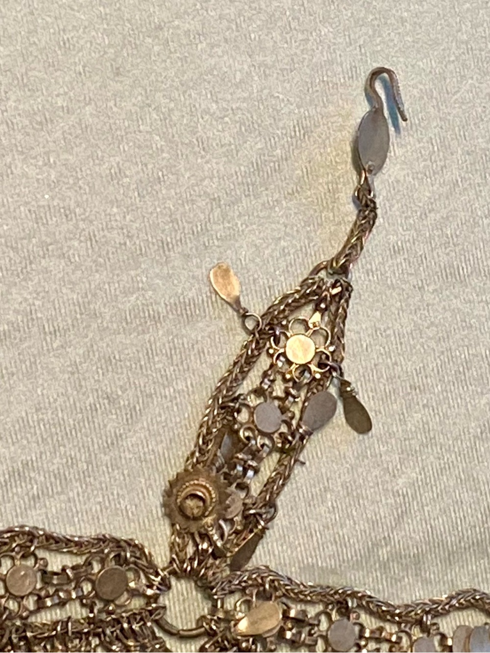 Headpiece - Picture 7 of 8
